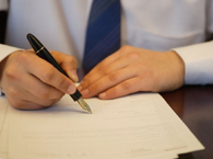 ǩ��ͬʱһ����Ҳ���ܲ